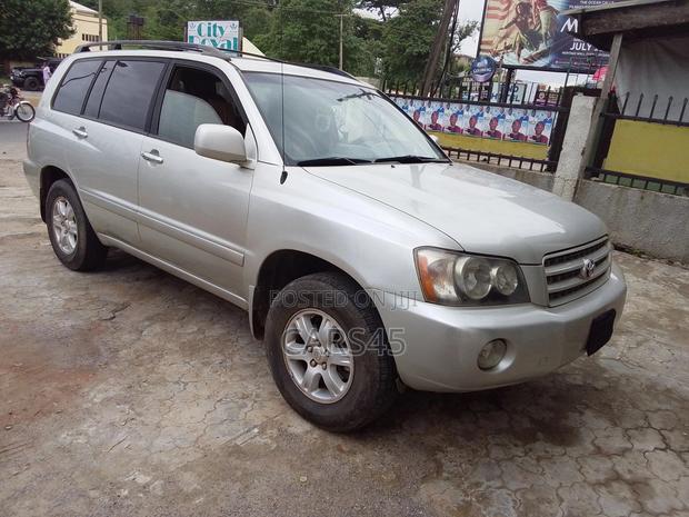 Toyota Highlander 2003 Silver