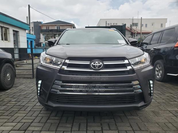 Toyota Highlander 2015 Gray