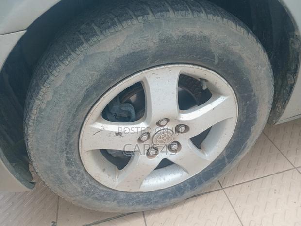 Toyota Camry 2005 Silver