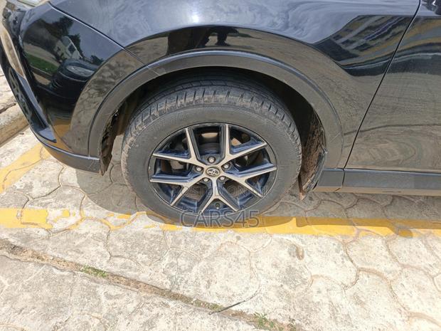 Toyota RAV4 2018 Matt Black