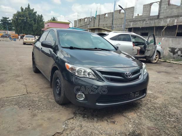 Toyota Corolla 2013 Gray