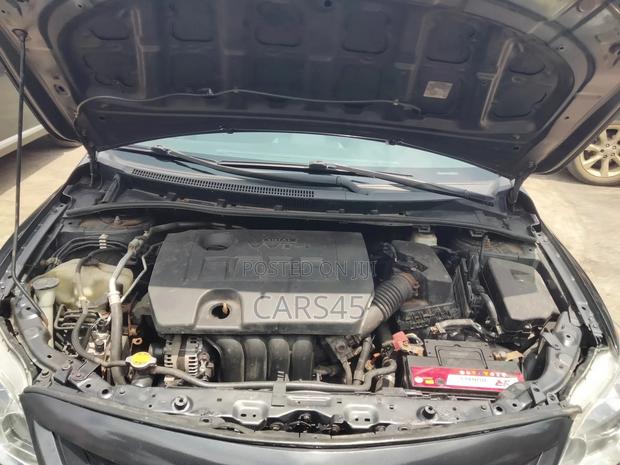 Toyota Corolla 2013 Gray