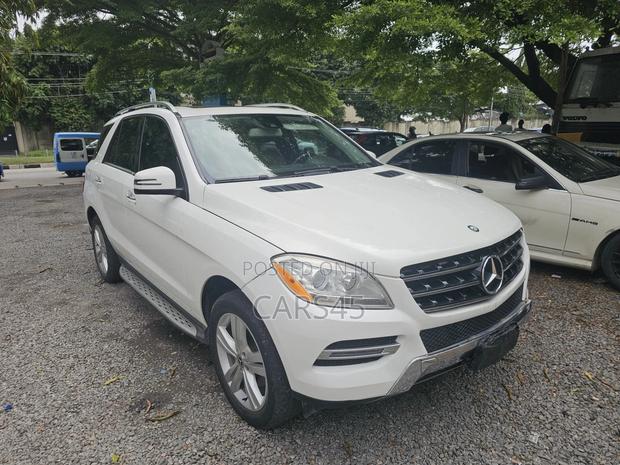 Mercedes-Benz M Class 2015 White