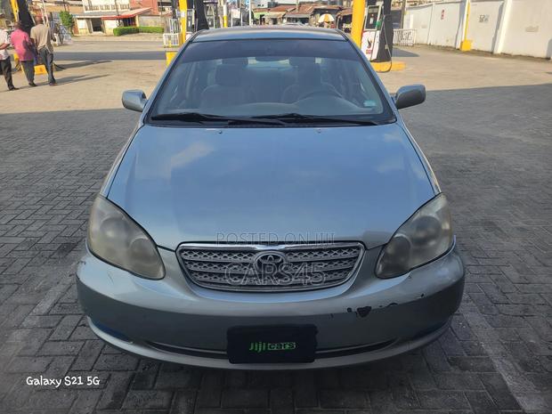 Toyota Corolla 2004 Green
