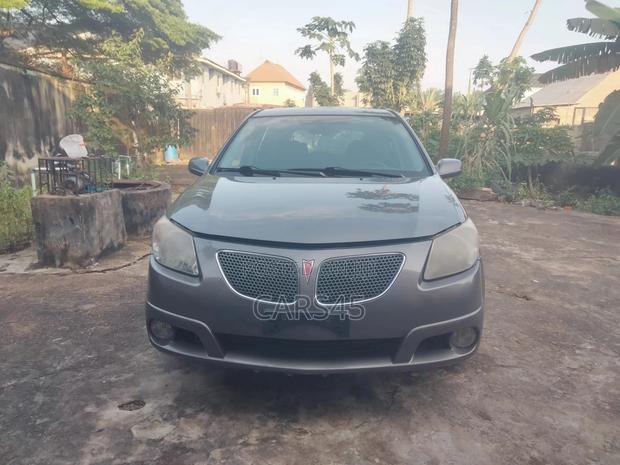 Pontiac Vibe 2007 Gray