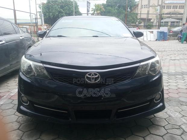 Toyota Camry 2013 Blue