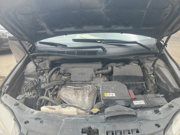 Toyota Camry LE 4dr Sedan (2.5L 4cyl 6A) 2017 Gray