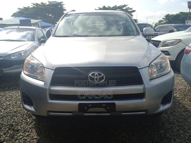 Toyota RAV4 2012 Silver