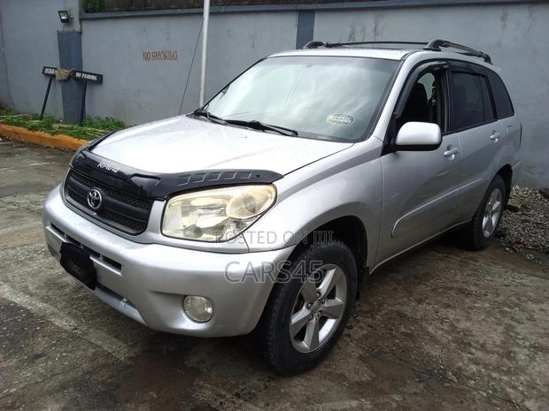 Toyota RAV4 2005 Silver