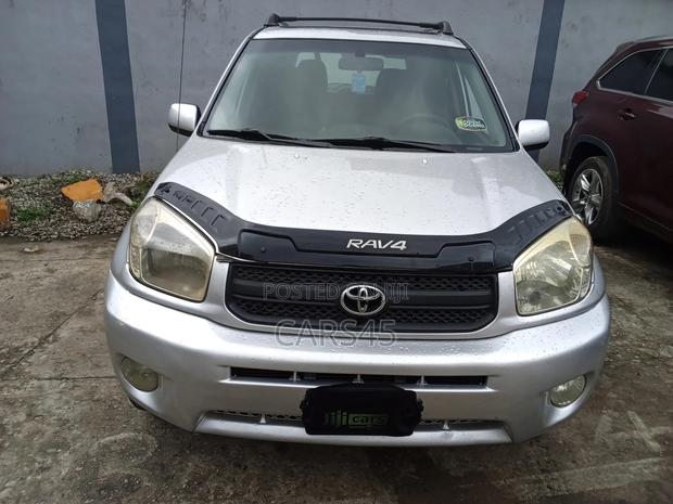 Toyota RAV4 2005 Silver