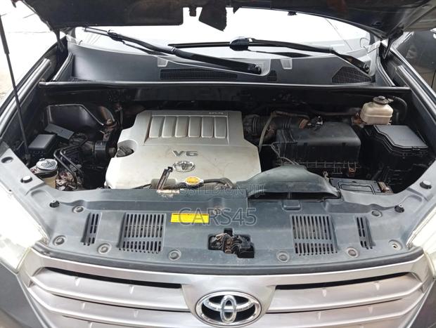 Toyota Highlander 2013 Gray
