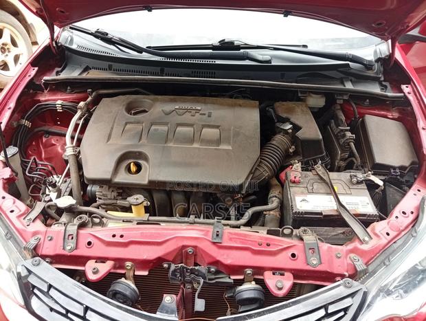 Toyota Corolla 2014 Red