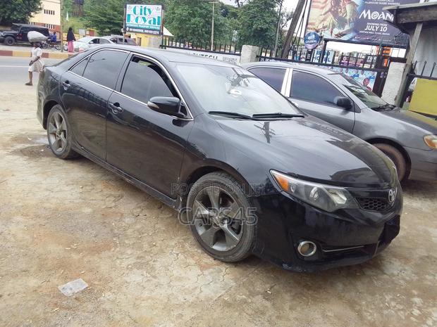 Toyota Camry 2014 Gray