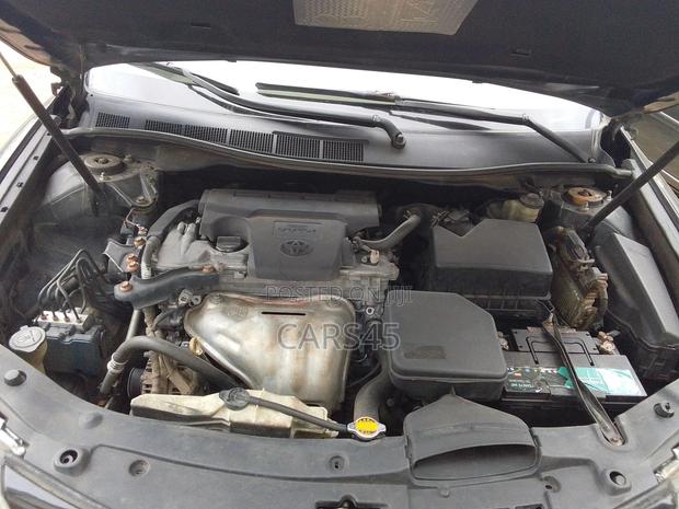 Toyota Camry 2014 Gray
