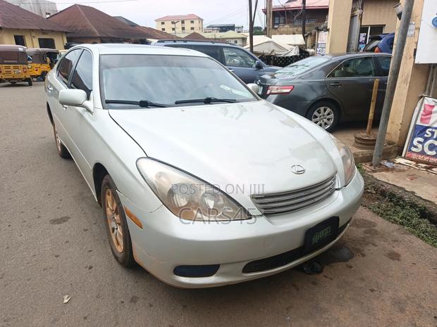 Lexus ES 2002 Silver