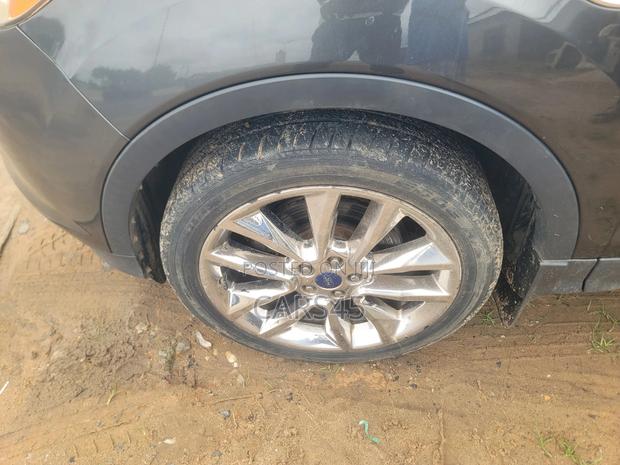 Ford Escape 2016 Gray