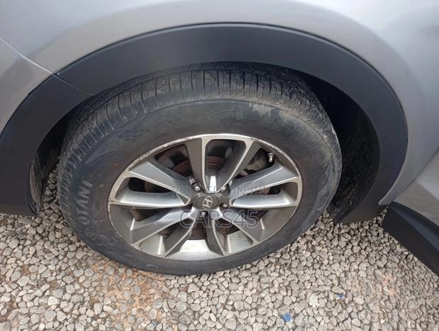 Hyundai Santa Fe 2017 Silver