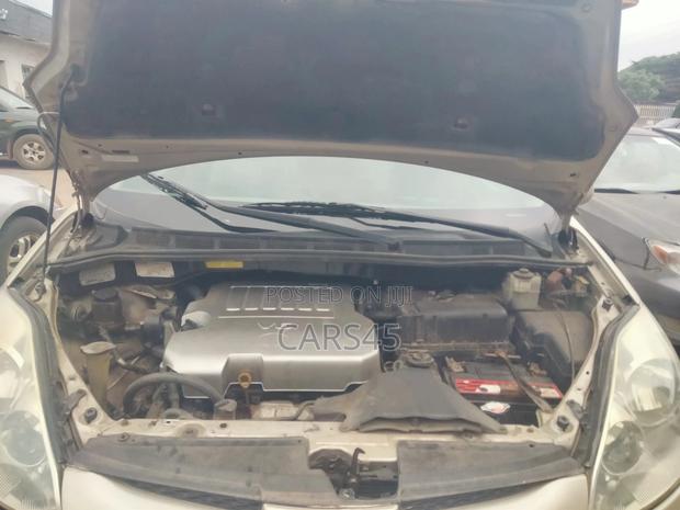 Toyota Sienna 2007 Gold