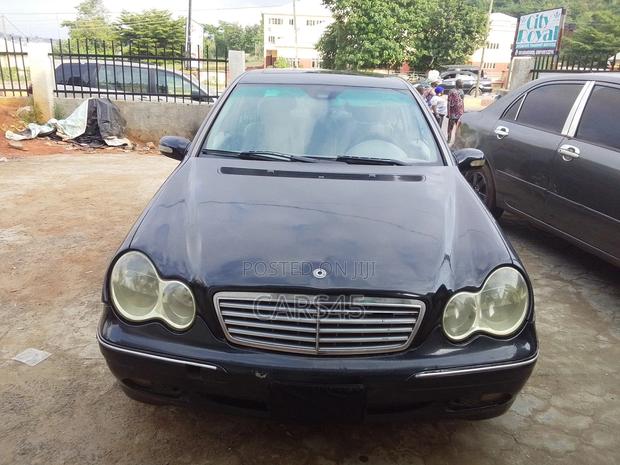 Mercedes-Benz C240 2005 Black