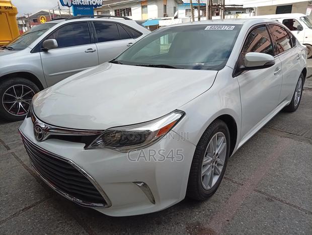 Toyota Avalon 2013 White