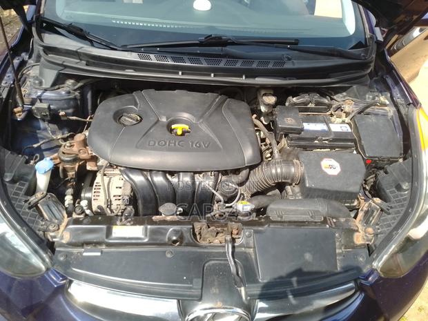 Hyundai Elantra 2013 Blue