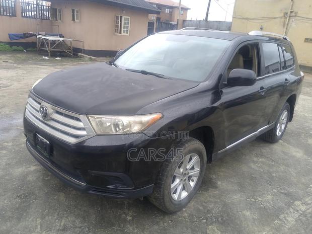 Toyota Highlander 2014 Black