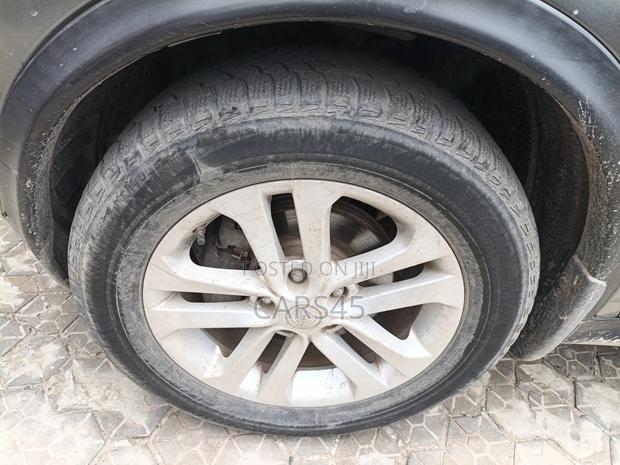 Nissan Juke 2011 Gray