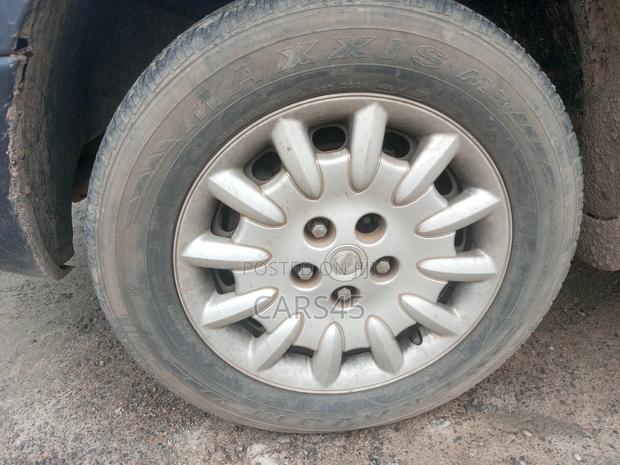 Chrysler Voyager 2003 Gray