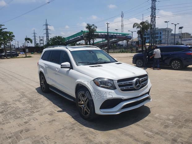 Mercedes-Benz GL-Class 2014 Gold