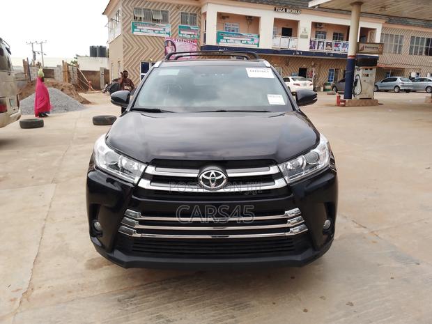 Toyota Highlander 2016 Black