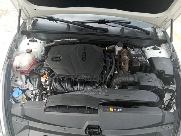 Hyundai Sonata 2021 White