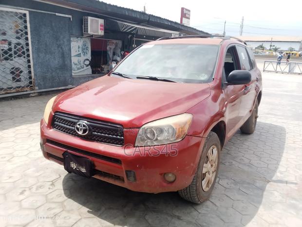 Toyota RAV4 2007 Red