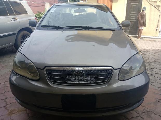 Toyota Corolla 2008 Gray