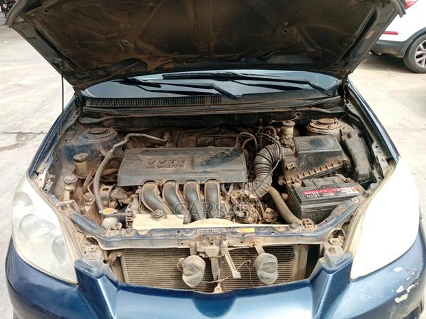 Toyota Matrix 2004 Blue