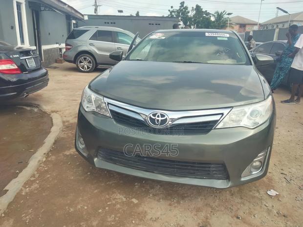 Toyota Camry 2014 Green