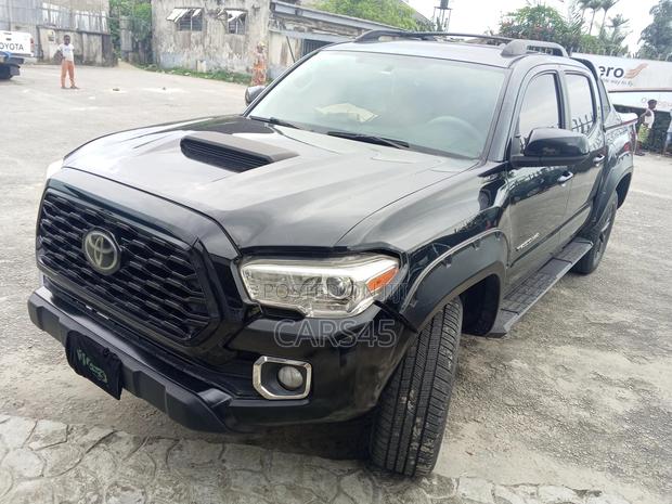 Toyota Tacoma 4dr Double Cab 2016 Black
