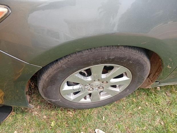 Toyota Camry 2012 Gray