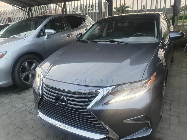 Lexus ES 2014 Gray