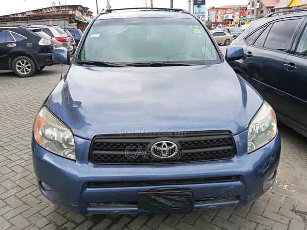 Toyota RAV4 2008 Blue