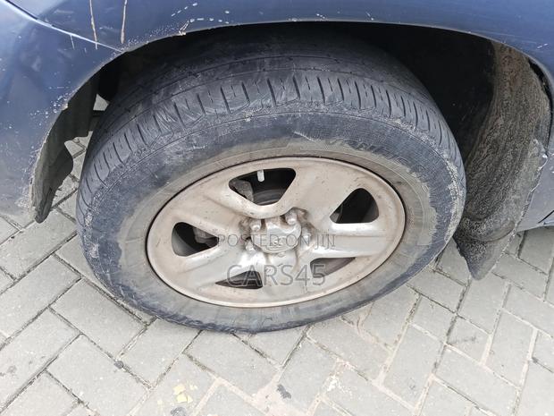 Toyota RAV4 2008 Blue