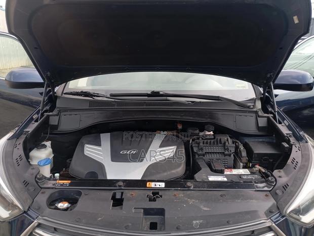 Hyundai Santa Fe 2015 Blue