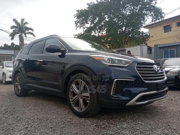 Hyundai Santa Fe 2015 Blue