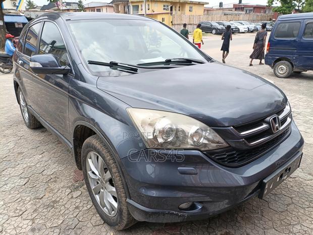 Honda CR-V 2010 Blue