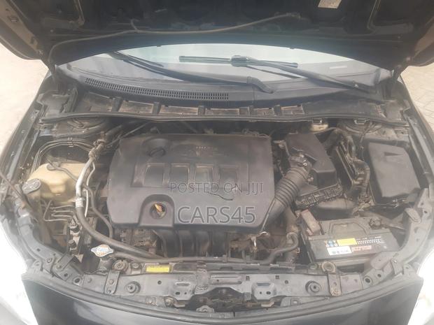 Toyota Corolla 2009 Black