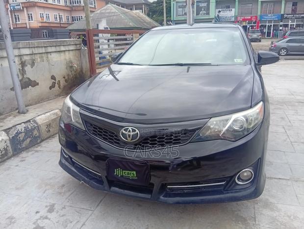 Toyota Camry 2013 Black