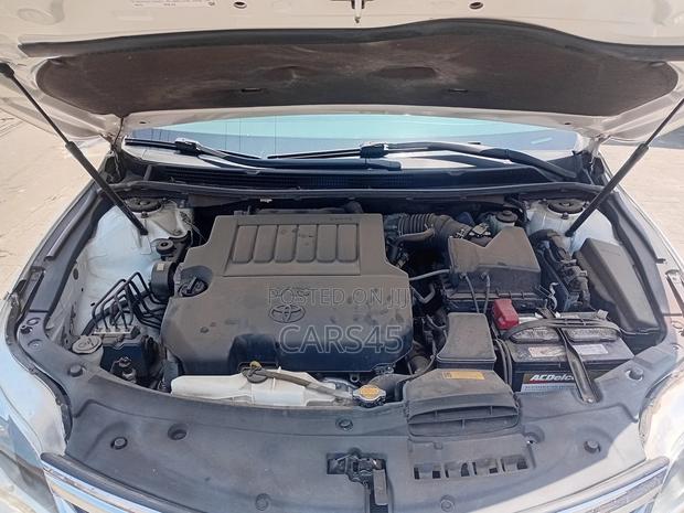 Toyota Avalon 2014 White