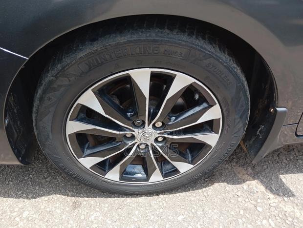 Toyota Corolla 2009 Gray