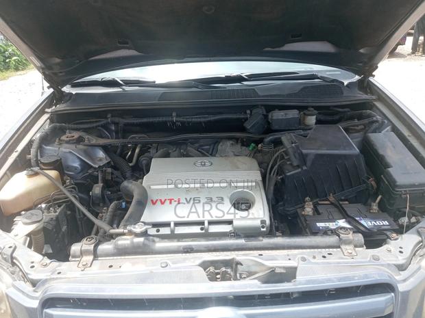 Toyota Highlander 2005 Blue