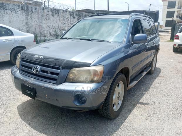 Toyota Highlander 2005 Blue