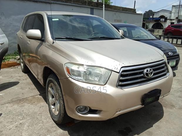 Toyota Highlander Limited 2008 Gold